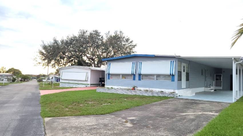 31 Rainbow Lane East a Dundee, FL Mobile or Manufactured Home for Sale